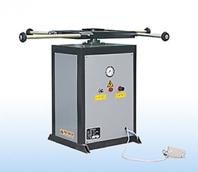 是什么原因?qū)е码p組份打膠機(jī)壓力不足？